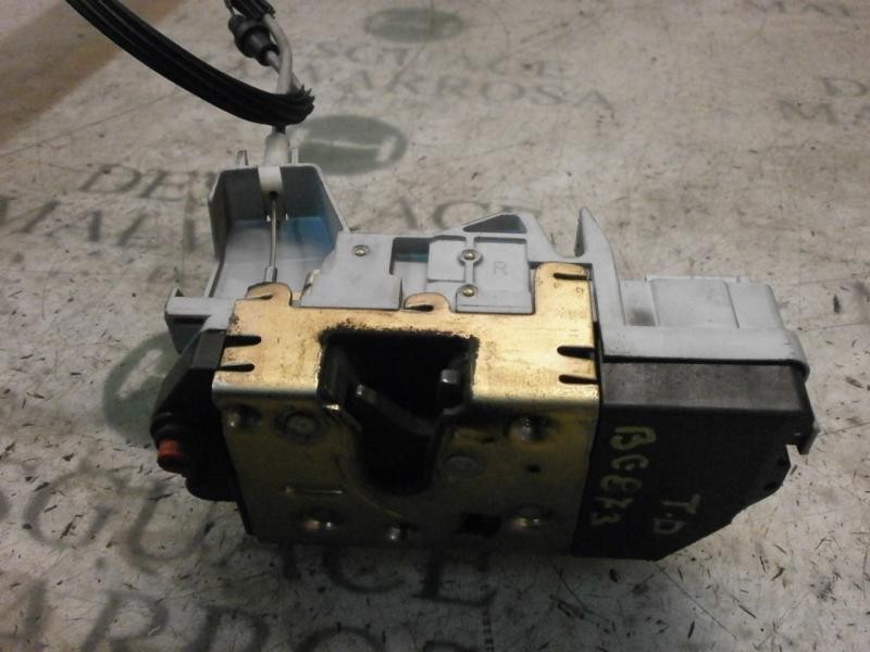 Recambio de cerradura puerta trasera derecha para peugeot 307 (s1) xs referencia OEM IAM   