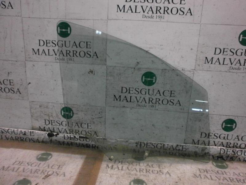 Recambio de cristal puerta delantero derecho para peugeot 307 (s1) xs referencia OEM IAM   