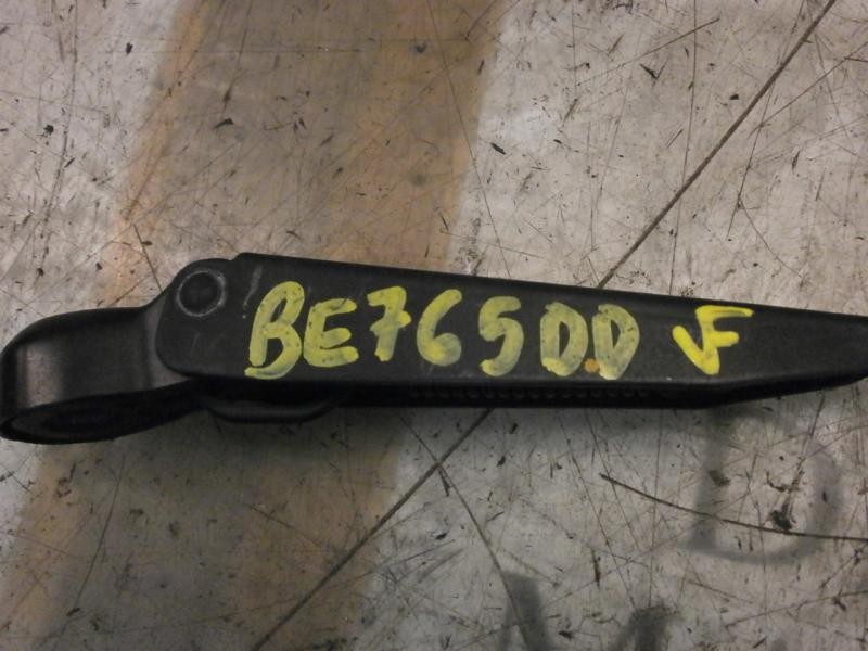 Recambio de brazo limpia delantero derecho para renault clio ii fase ii (b/cb0) campus referencia OEM IAM   