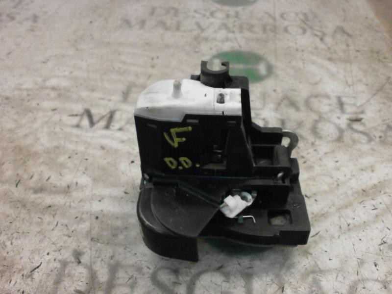 Recambio de cerradura puerta delantera derecha para renault clio ii fase ii (b/cb0) campus referencia OEM IAM   