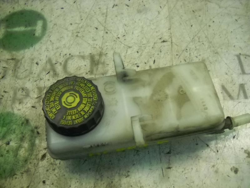 Recambio de deposito servo para peugeot 307 (s1) xr referencia OEM IAM   