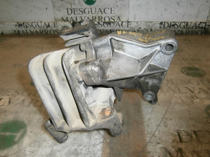 Recambio de soporte cambio para opel vectra b berlina elegance referencia OEM IAM   