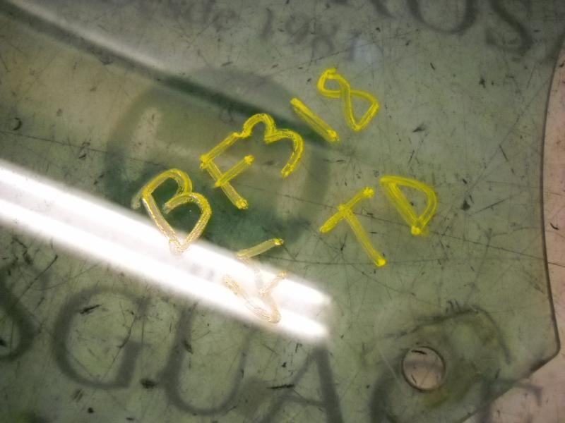 Recambio de cristal puerta trasero derecho para renault clio iii confort dynamique referencia OEM IAM   