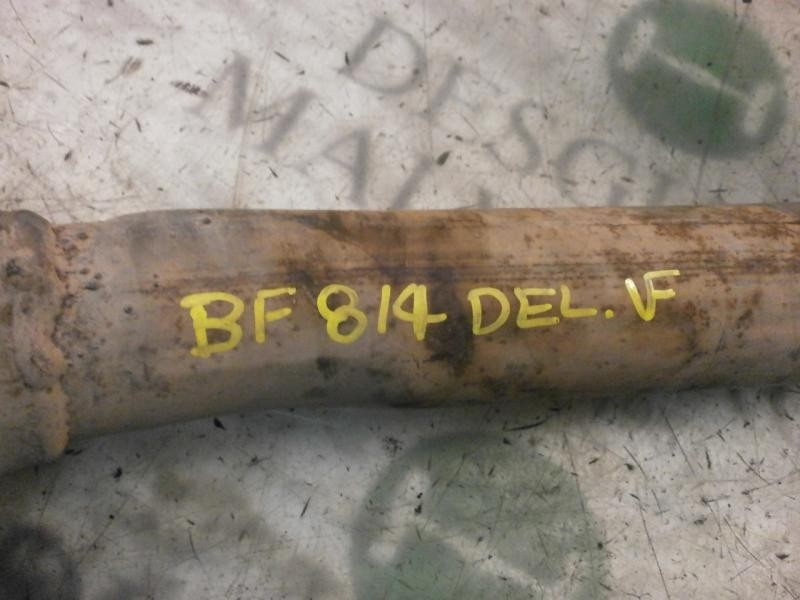 Recambio de salida colector para nissan primera berlina (p12) visia referencia OEM IAM 20010AV200  