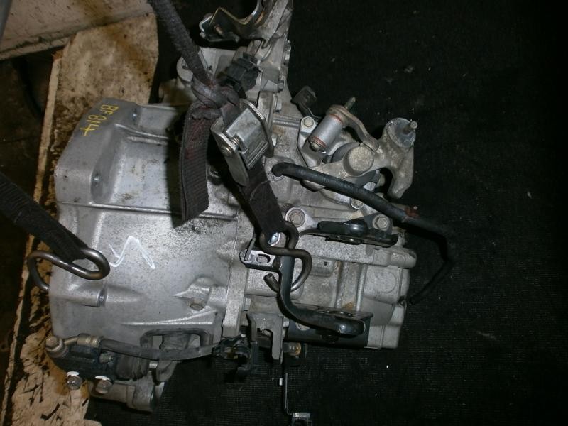 Recambio de caja cambios para nissan primera berlina (p12) visia referencia OEM IAM 32010AW604  