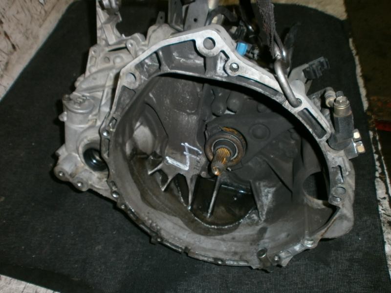 Recambio de caja cambios para nissan primera berlina (p12) visia referencia OEM IAM 32010AW604  