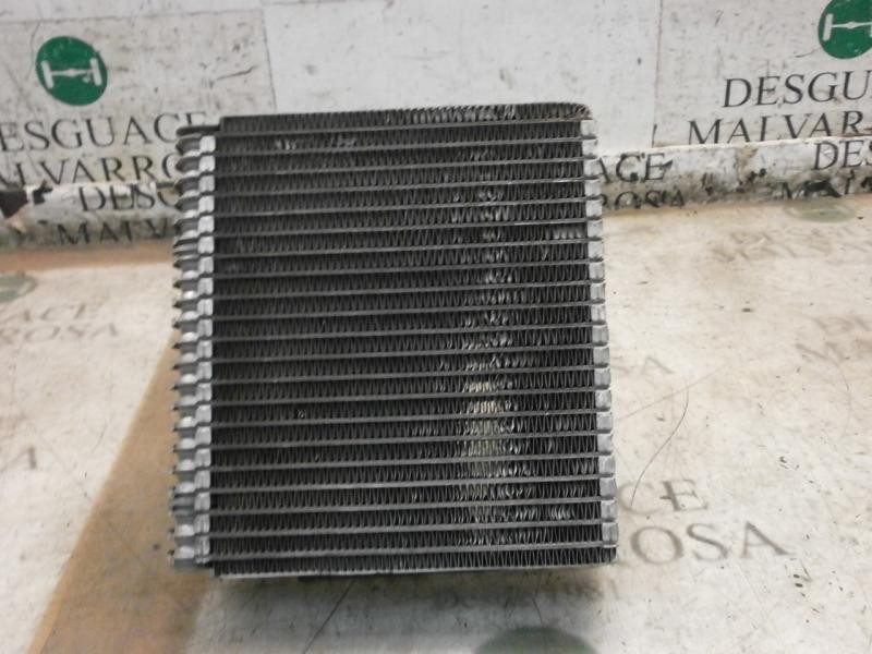 Recambio de evaporador aire acondicionado para ford fiesta (cbk) ghia referencia OEM IAM   