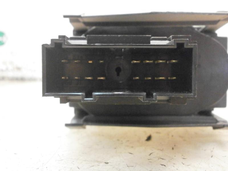 Recambio de mando luces para ford fiesta (cbk) ghia referencia OEM IAM   