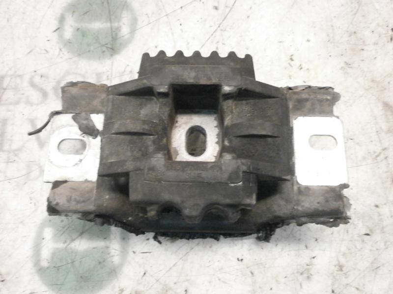 Recambio de soporte cambio para ford fiesta (cbk) ghia referencia OEM IAM   