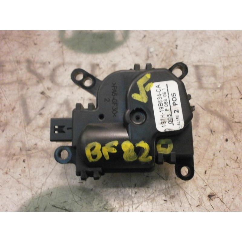 Recambio de motor apertura trampillas climatizador para ford fiesta (cbk) ghia referencia OEM IAM   