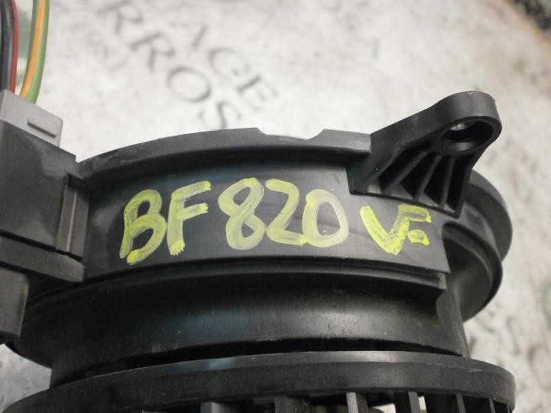 Recambio de motor calefaccion para ford fiesta (cbk) ghia referencia OEM IAM   