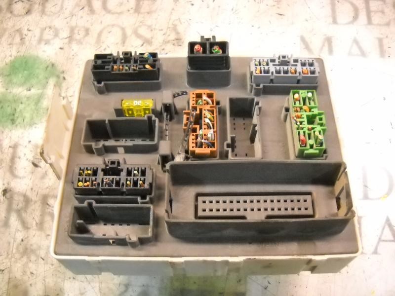 Recambio de caja reles / fusibles para ford transit connect (tc7) furgón (2006) referencia OEM IAM   