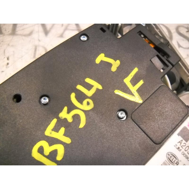 Recambio de piloto interior para mercedes-benz clase c (w203) berlina 270 cdi (203.016) referencia OEM IAM   