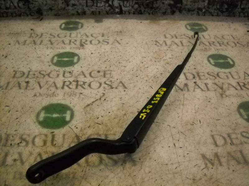 Recambio de brazo limpia delantero izquierdo para ford fiesta (cbk) ghia referencia OEM IAM   