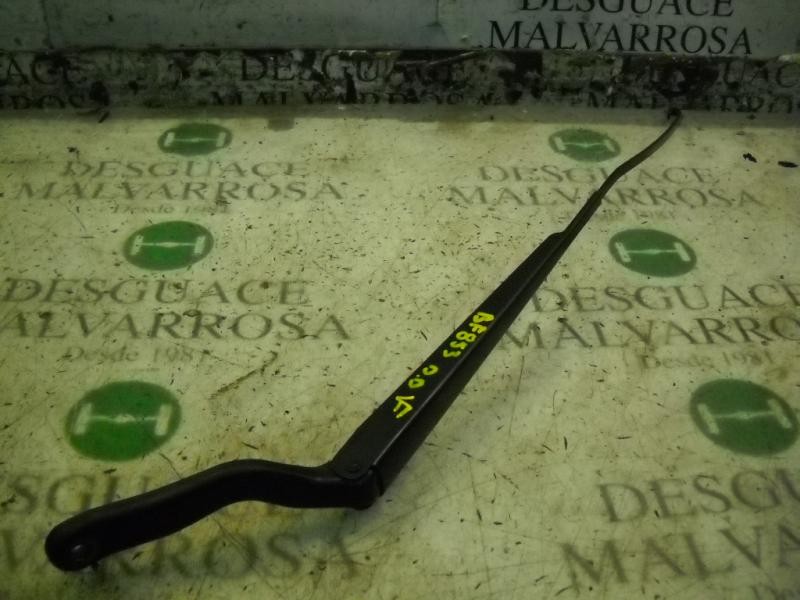 Recambio de brazo limpia delantero derecho para ford fiesta (cbk) ghia referencia OEM IAM   