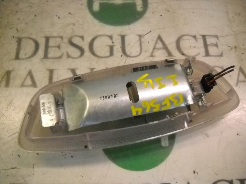 Recambio de piloto interior para mercedes-benz clase c (w203) berlina 270 cdi (203.016) referencia OEM IAM   