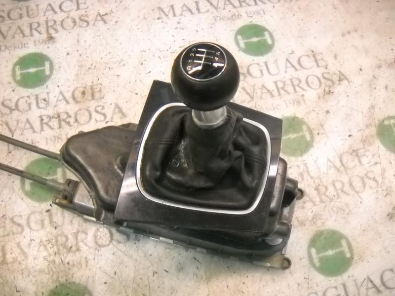 Recambio de palanca cambio para audi a3 (8p) 2.0 tdi referencia OEM IAM 1K0711061A  