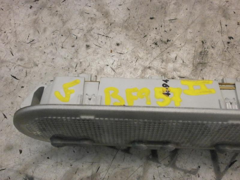 Recambio de piloto interior para renault megane ii berlina 5p confort dynamique referencia OEM IAM   