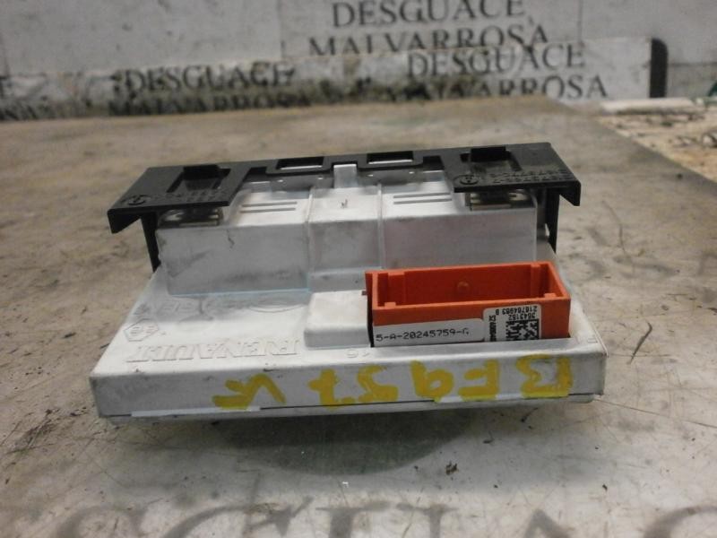 Recambio de mando multifuncion para renault megane ii berlina 5p confort dynamique referencia OEM IAM   