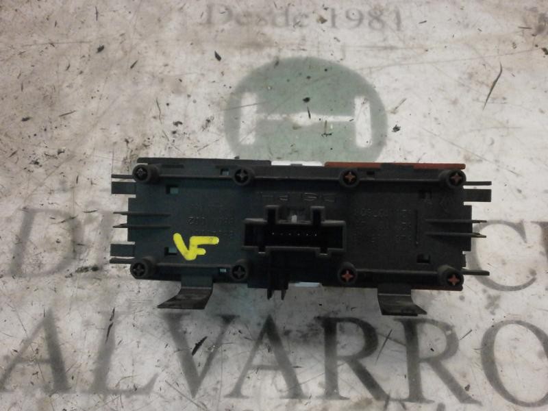 Recambio de warning para renault megane ii berlina 5p confort dynamique referencia OEM IAM   