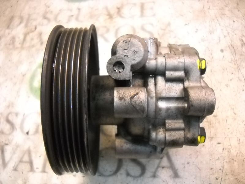 Recambio de bomba direccion para kia carens 2.0 crdi ex monovolumen referencia OEM IAM 0K2KC32600 0K2KC32600 