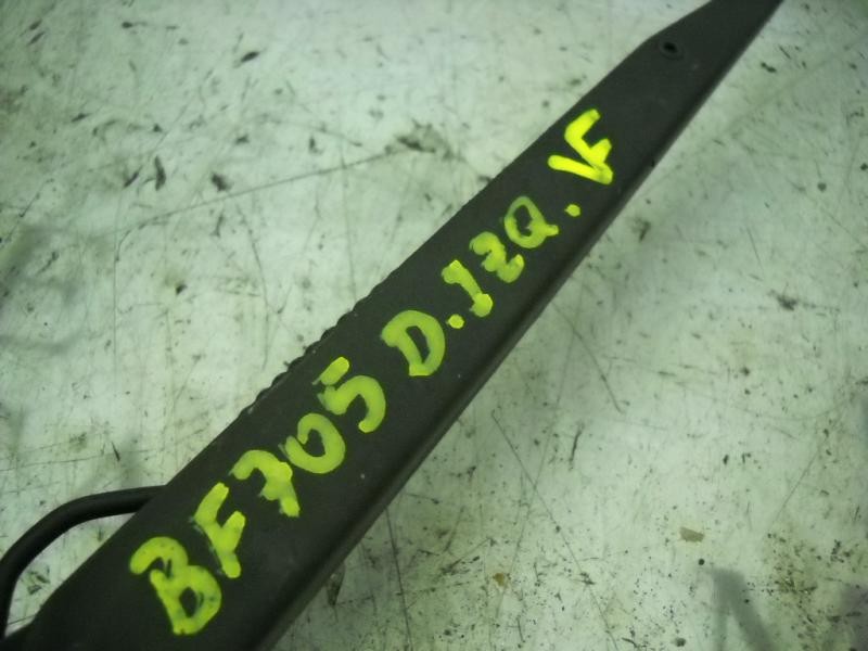 Recambio de brazo limpia delantero izquierdo para kia carens 2.0 crdi ex monovolumen referencia OEM IAM 0K2FA67321  