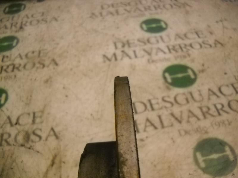 Recambio de disco freno trasero para kia carens 2.0 crdi ex monovolumen referencia OEM IAM 0K9AA26251C  