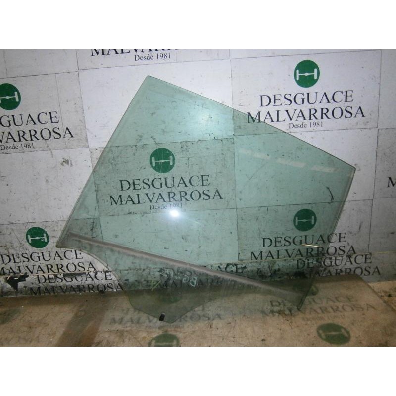 Recambio de cristal puerta trasero izquierdo para renault megane ii classic berlina 1.5 dci diesel referencia OEM IAM   