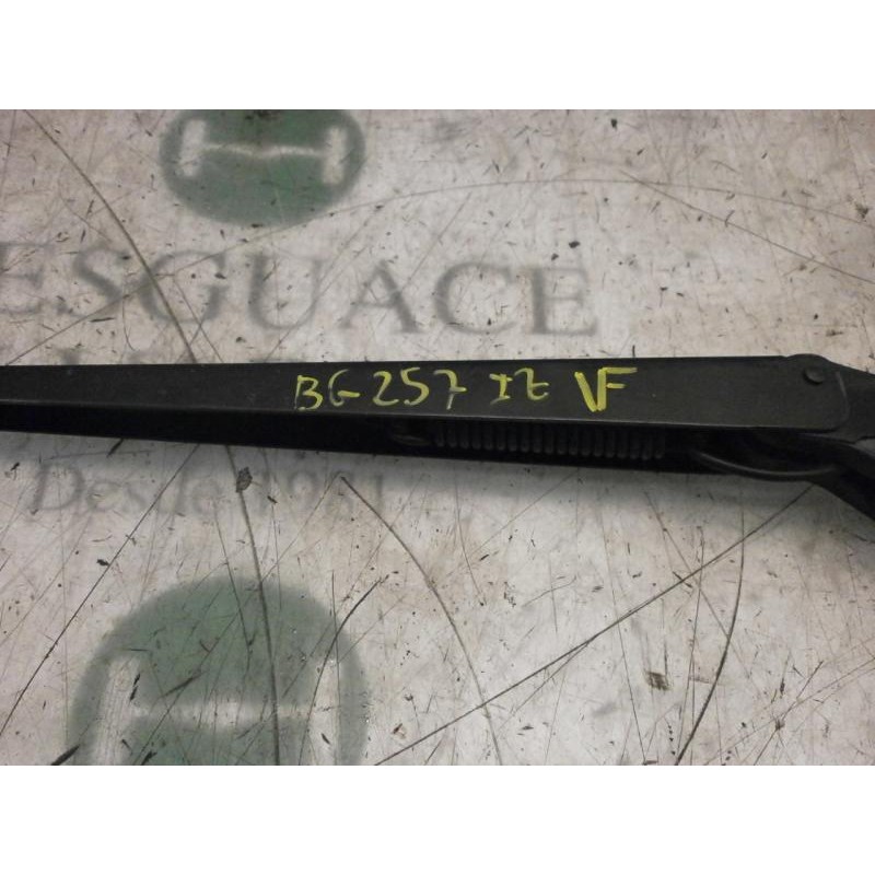 Recambio de brazo limpia delantero izquierdo para citroën xsara picasso 1.8 cat (6fz / ew7j4) referencia OEM IAM   