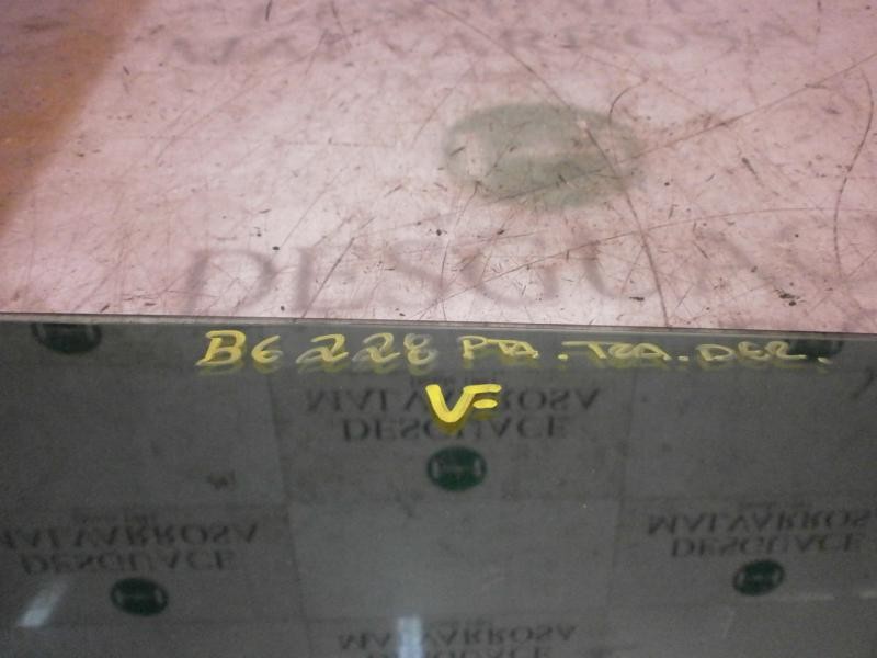 Recambio de cristal puerta trasero derecho para renault megane ii berlina 5p confort dynamique referencia OEM IAM   