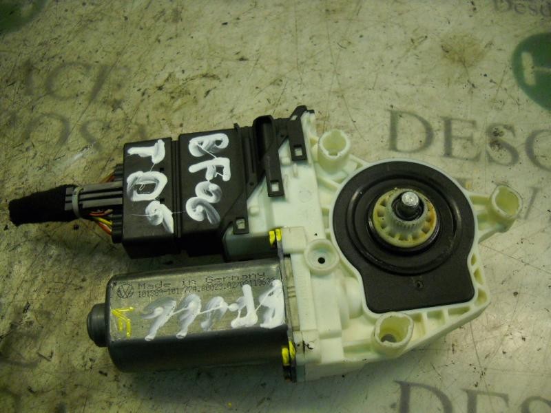 Recambio de motor elevalunas trasero derecho para seat leon (1m1) signo referencia OEM IAM   