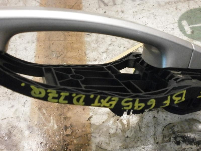 Recambio de maneta exterior delantera izquierda para opel zafira b enjoy referencia OEM IAM   