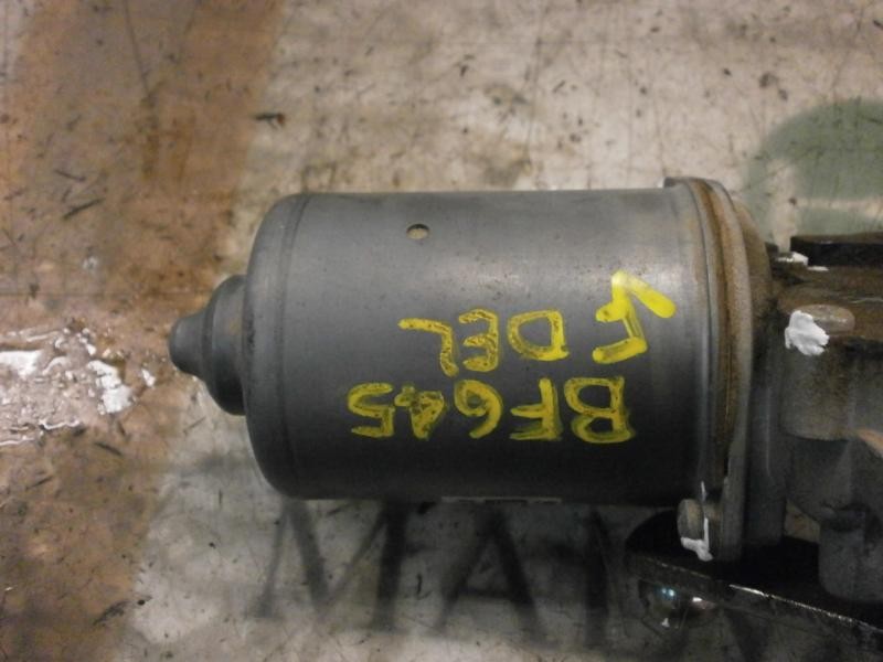 Recambio de motor limpia delantero para opel zafira b enjoy referencia OEM IAM   