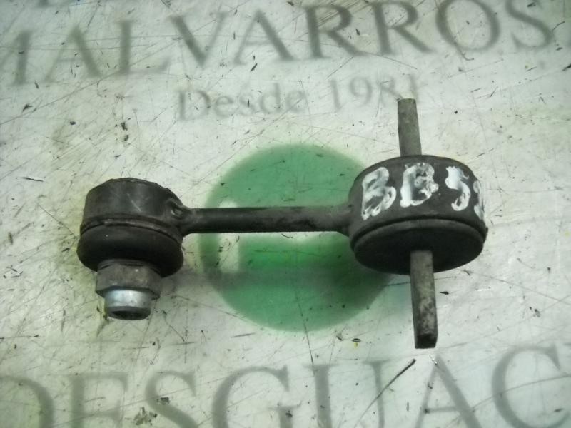 Recambio de tirante trasero derecho para audi a4 berlina (8e) 2.5 tdi (120kw) referencia OEM IAM 8E0505465AF  