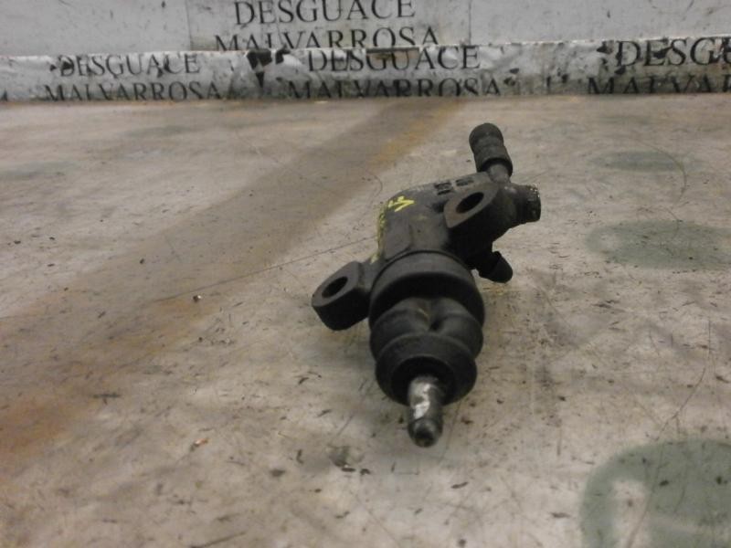 Recambio de bombin embrague para nissan cabstar 2.7 td 95 td27t referencia OEM IAM   