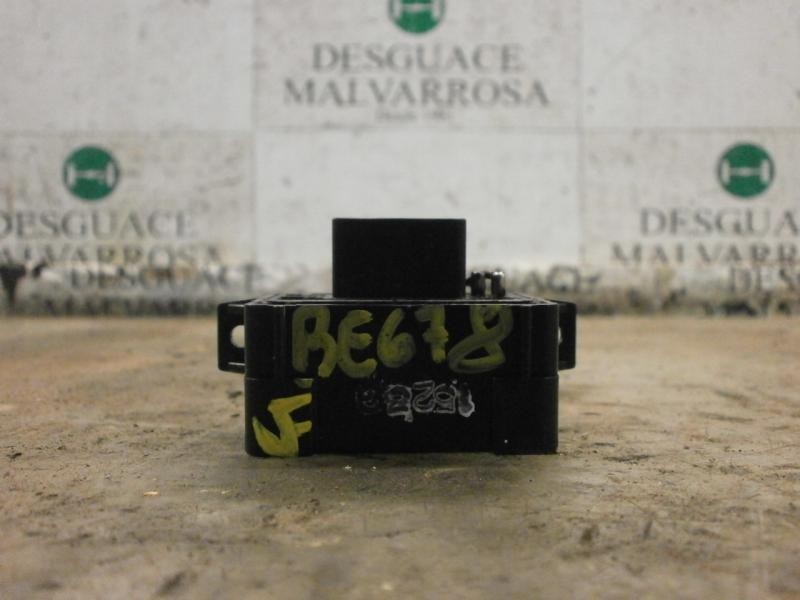 Recambio de mando limpia para nissan cabstar 2.7 td 95 td27t referencia OEM IAM   