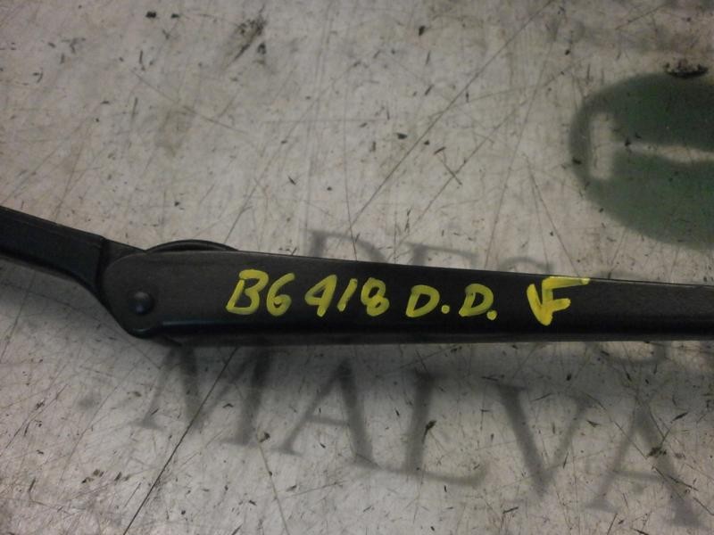 Recambio de brazo limpia delantero derecho para seat ibiza (6l1) reference referencia OEM IAM 6L1955410C  