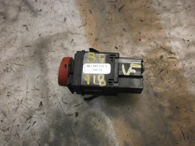 Recambio de warning para seat ibiza (6l1) reference referencia OEM IAM 6L1953235A300 6L1953235A 