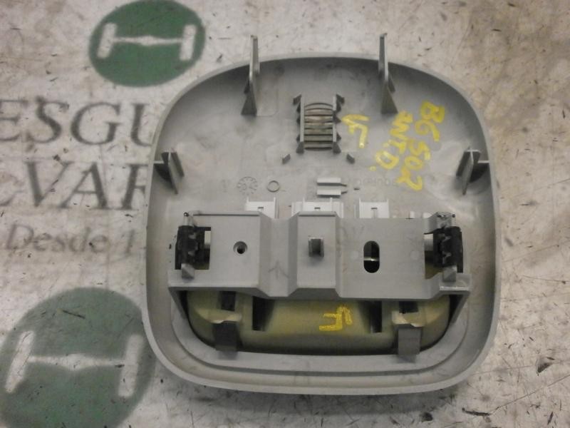 Recambio de piloto interior para citroën c5 berlina 2.0 hdi referencia OEM IAM   