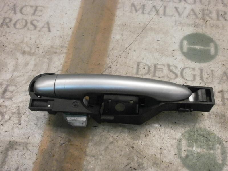 Recambio de maneta exterior trasera derecha para renault clio grandtour dynamique referencia OEM IAM   