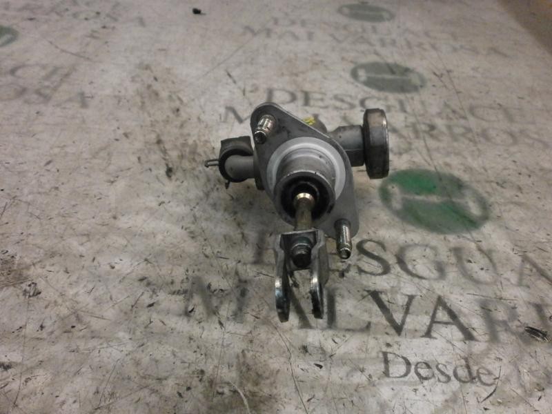 Recambio de bomba embrague para nissan almera tino (v10m) 2.2 dci diesel cat referencia OEM IAM   