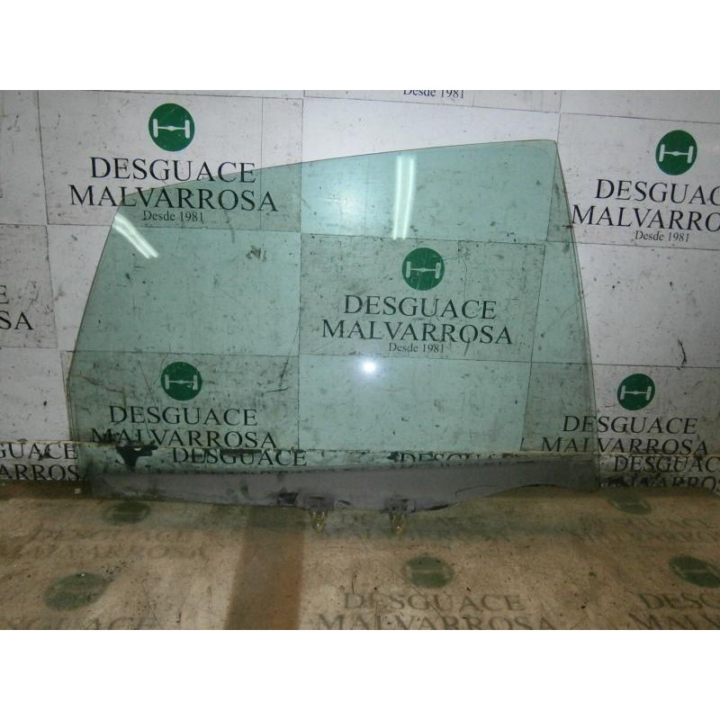 Recambio de cristal puerta trasero derecho para nissan almera tino (v10m) 2.2 dci diesel cat referencia OEM IAM   