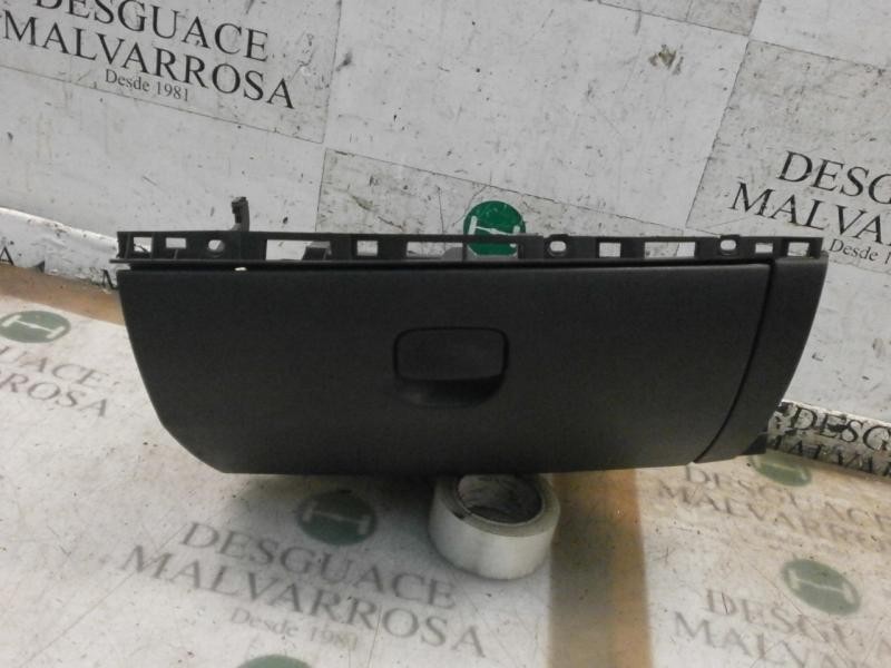 Recambio de guantera para renault clio grandtour dynamique referencia OEM IAM   