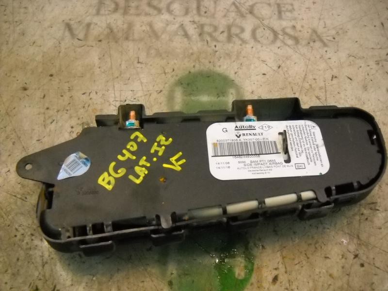 Recambio de airbag lateral izquierdo para renault megane ii berlina 5p confort dynamique referencia OEM IAM   