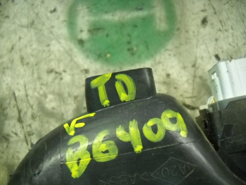 Recambio de mando elevalunas trasero derecho para renault megane ii berlina 5p confort dynamique referencia OEM IAM   