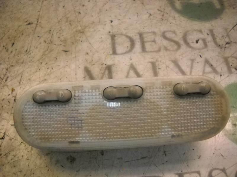 Recambio de piloto interior para renault megane ii berlina 5p confort dynamique referencia OEM IAM   