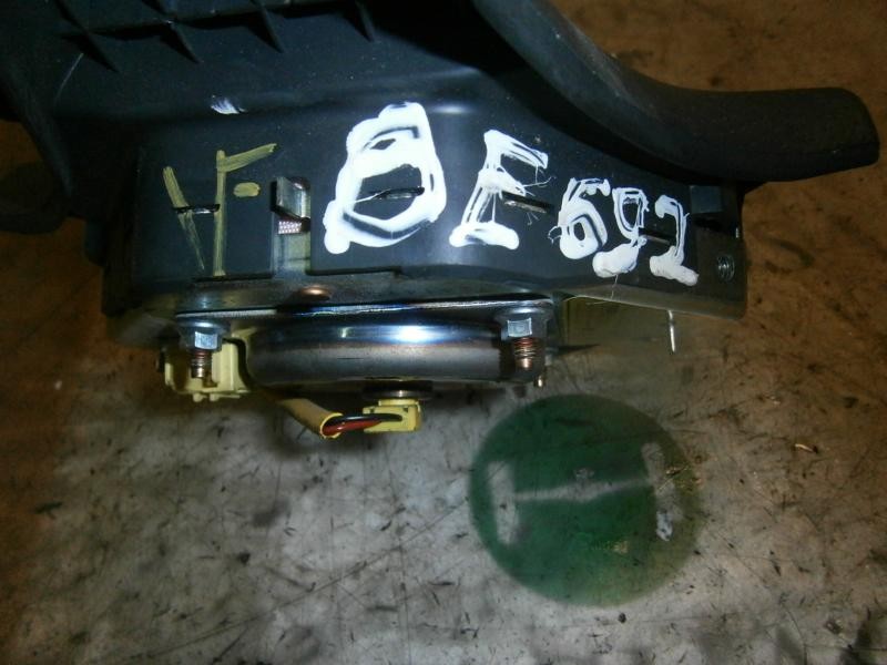 Recambio de airbag delantero izquierdo para toyota yaris (ncp1/nlp1/scp1) 1.3 16v cat referencia OEM IAM   