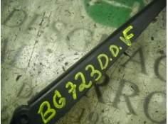 Recambio de brazo limpia delantero derecho para peugeot 307 break / sw (s1) sw referencia OEM IAM    2