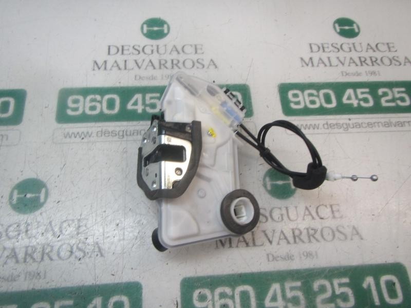 Recambio de cerradura puerta delantera derecha para toyota rav4 hybrid fwd referencia OEM IAM 6903062010  