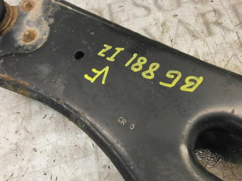 Recambio de brazo suspension inferior delantero izquierdo para ford fiesta (cbk) fun referencia OEM IAM   